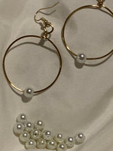 Load image into Gallery viewer, Dainty Pearl Hoops
